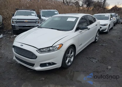 2013 Ford Fusion Hybrid Se from USA, damaged, VIN 3FA6P0LU8DR307075
